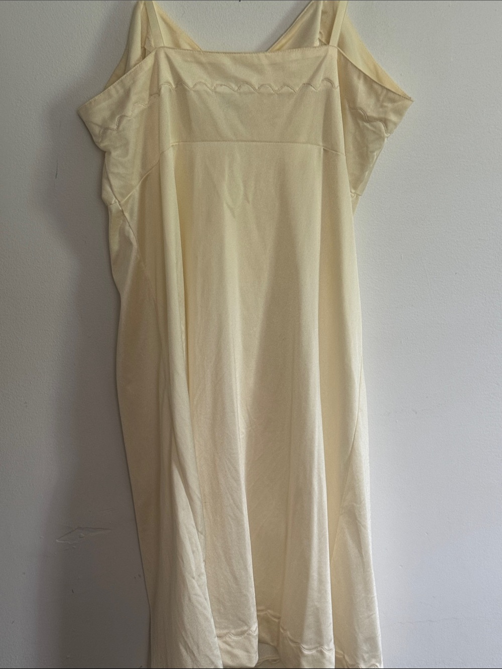 Vintage Richform Cream Slip Dress with Adjustable Straps - Picture 3 of 6